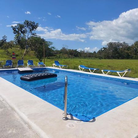 Residencia Las Brisas Griegas Quepos Exteriér fotografie