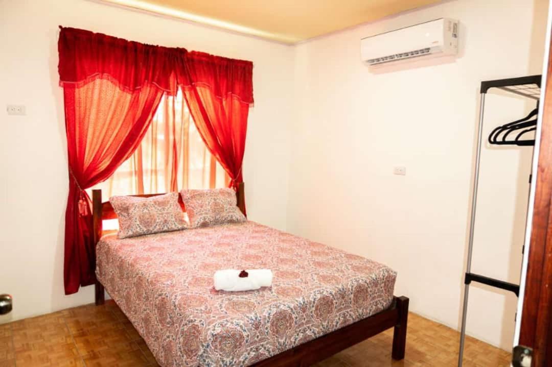 Residencia Las Brisas Griegas Quepos Exteriér fotografie