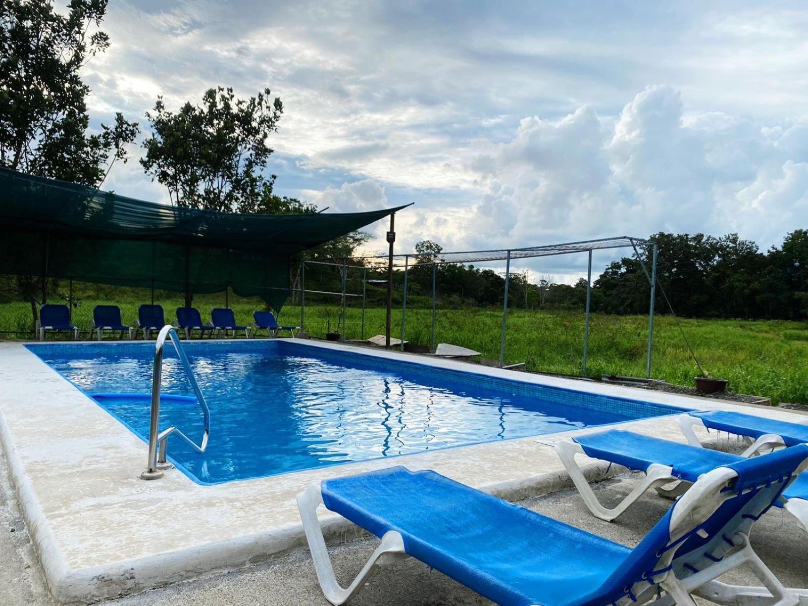 Residencia Las Brisas Griegas Quepos Exteriér fotografie